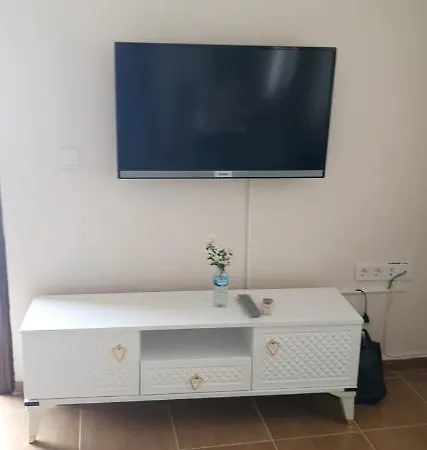 Merkez Kale,deniz Ve Kos Manzarali